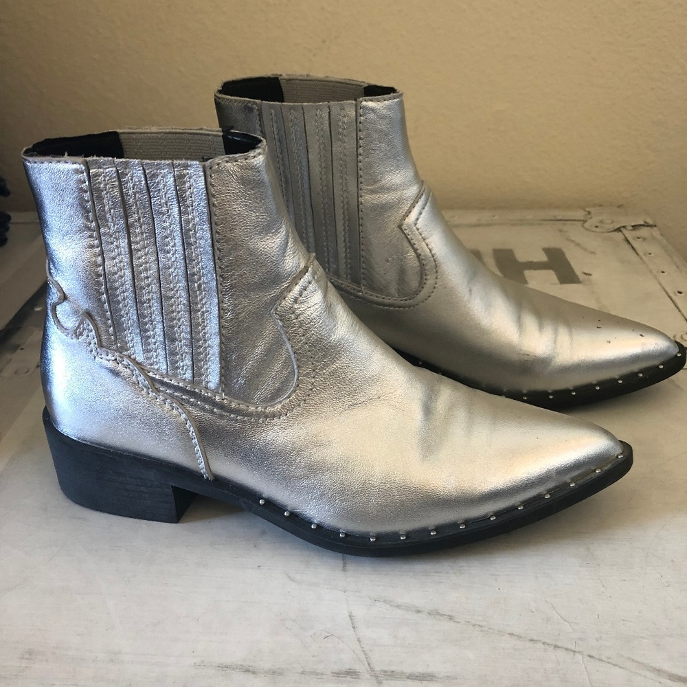 Steve Madden silver ankle boots